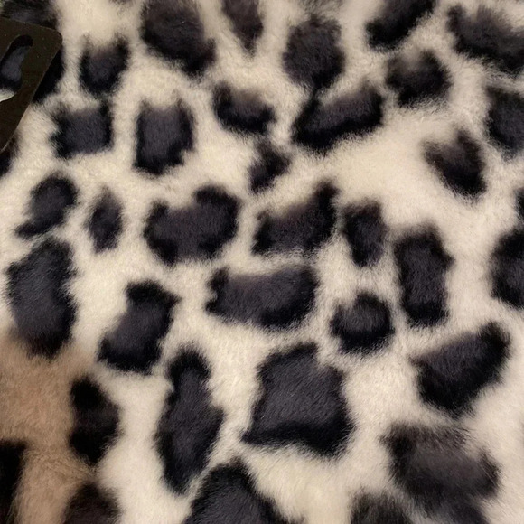 New Boohoo Faux Fur Leopard CrossBody Bag Small black and white - Picture 2 of 6